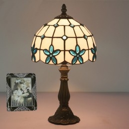 Lampu Meja Tiffany Kaca...