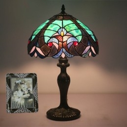 Lampu Meja Tiffany Kaca...