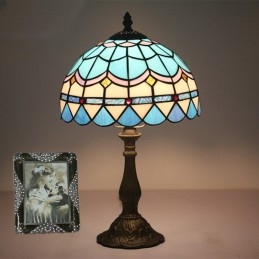 Lampu Meja Tiffany Gaya...