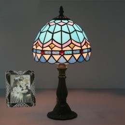 Lampu Meja Tiffany Gaya...